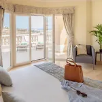 Luxury Wudas - Golf Area - Heated Pool - Panoramic Views أذيخي