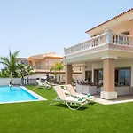فيلة Luxury Wudas - Golf Area - Heated Pool - Panoramic Views أذيخي