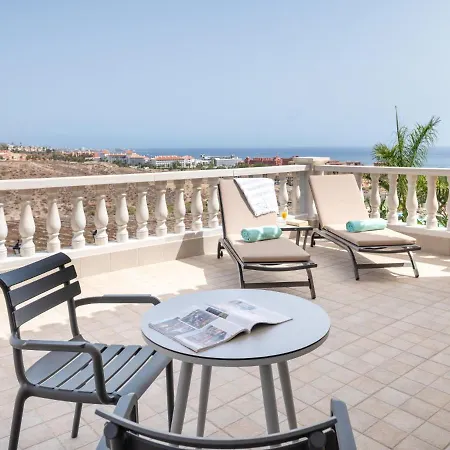 Luxury Wudas - Heated Pool, Bbq & Golf Area
