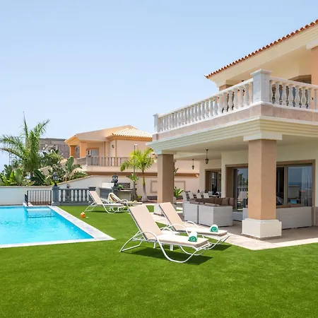 Luxury Wudas - Heated Pool, Bbq & Golf Area Nyaraló *